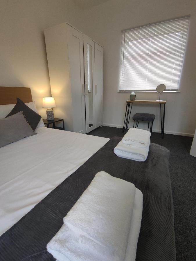 1 Bedroom Apartment With Free Parking Weymouth Exterior foto